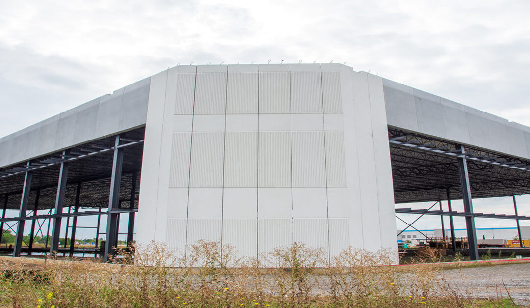 Precast Walls Underway at Aeropark Blvd, Hamilton